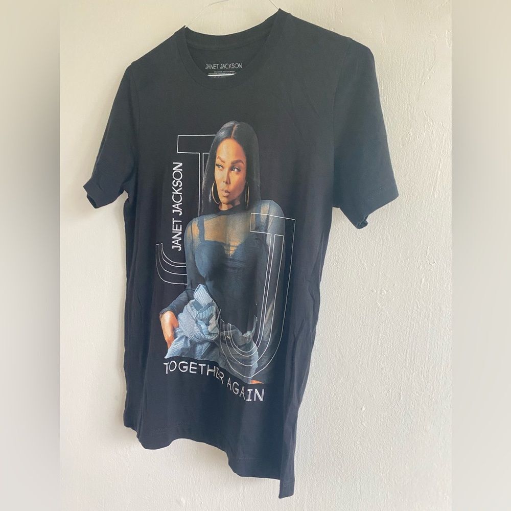 Janet Jackson Together Again Tour Graphic T-Shirt Size M
Pop art Concert - Picture 2 of 6
